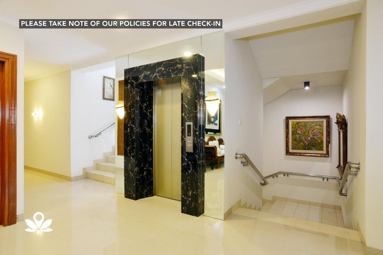 Kemang Eleven Hotel Jakarta Exterior photo