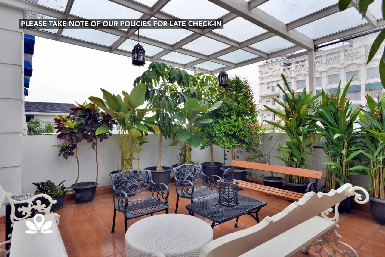 Kemang Eleven Hotel Jakarta Exterior photo
